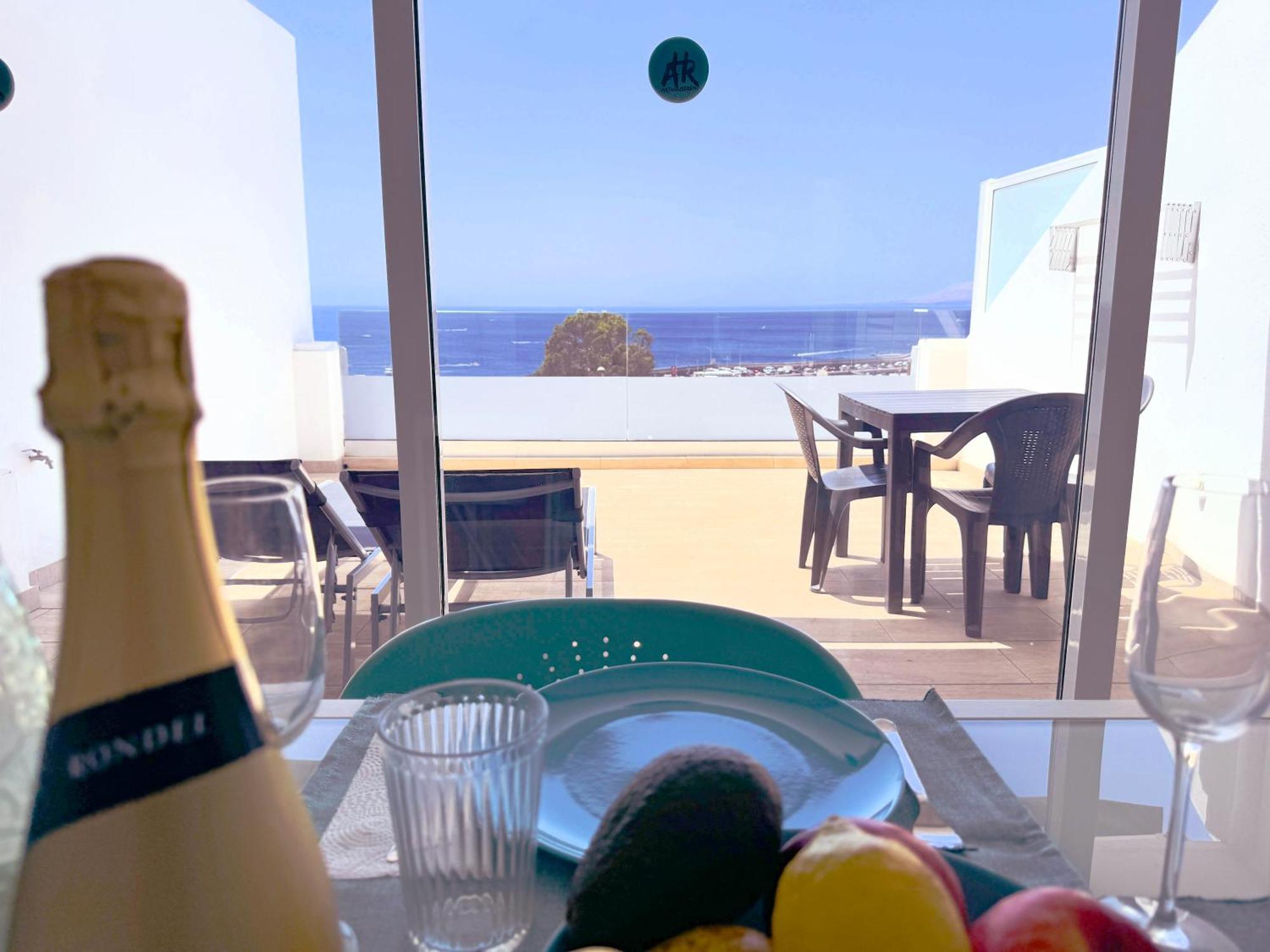 Arthouse Sea View - Acquamarina E Zaffiro Villa Puerto del Carmen  Exterior foto