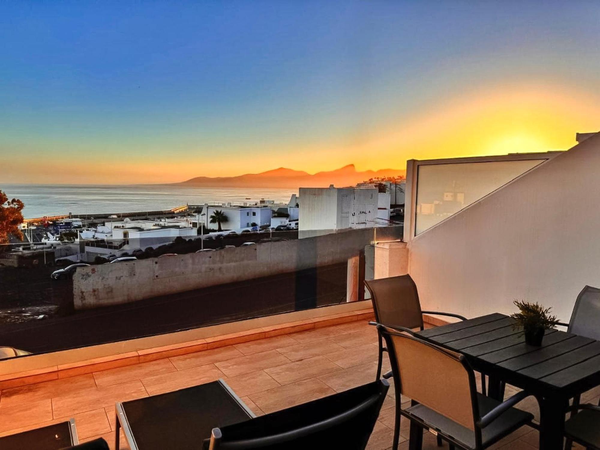 Arthouse Sea View - Acquamarina E Zaffiro Villa Puerto del Carmen  Exterior foto